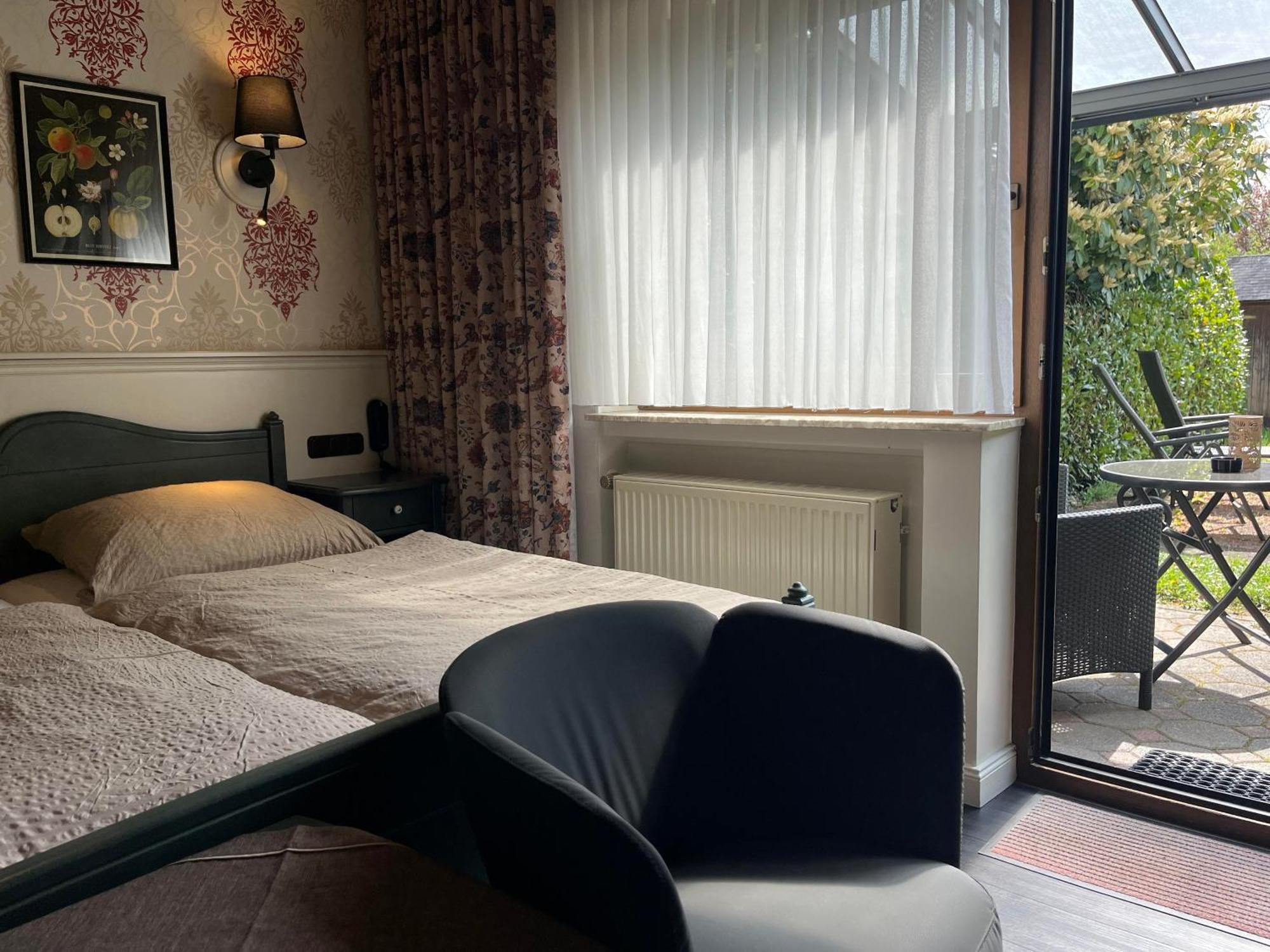 Pension Zum Golfstuebchen Echternacherbruck Екстериор снимка